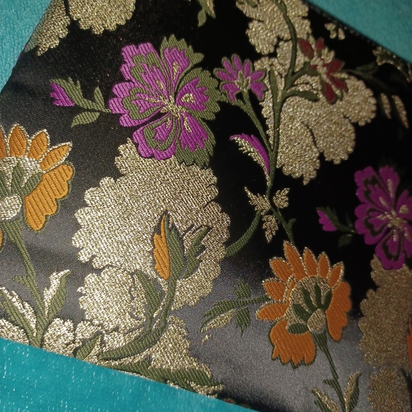 Steve Madden BFlowerr Multi Crossbody purse - Picture 4 of 7